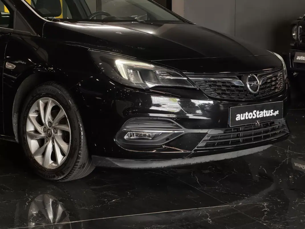 Opel Astra Sports Tourer 2022 - 15490 EUR, 84400 km - AUTO.MOTO.pt - 84400km - foto 3 de 34