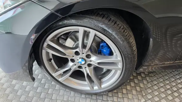 BMW 318 2013 - 16900 EUR, 194036 km - AUTO.MOTO.pt - 194036km - foto 33 de 63