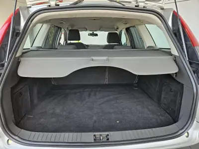 Ford Focus SW 2007 - 3750 EUR, 215000 km - 215000km - foto 7 de 8