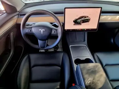 Tesla Model 3 2023 - 29250 EUR, 48000 km - AUTO.MOTO.pt - 48000km - foto 12 de 15