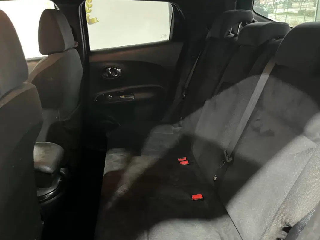 Nissan Juke 2016 - 10999 EUR, 94021 km - AUTO.MOTO.pt - 94021km - foto 16 de 20