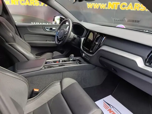 Volvo XC 60 2021 - 36900 EUR, 90150 km - 90150km - foto 20 de 26