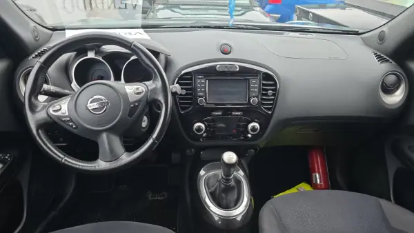 Nissan Juke 2014 - 10900 EUR, 206000 km - AUTO.MOTO.pt - 206000km - foto 5 de 5