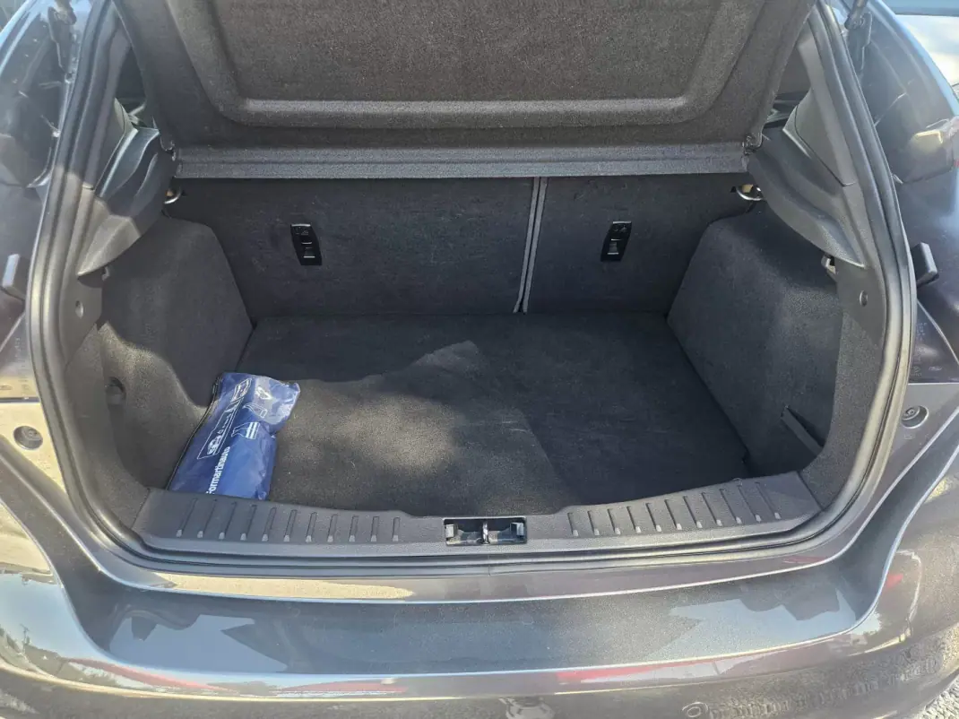 Ford Focus C-Max 2018 - 14500 EUR, 108000 km - 108000km - foto 28 de 37