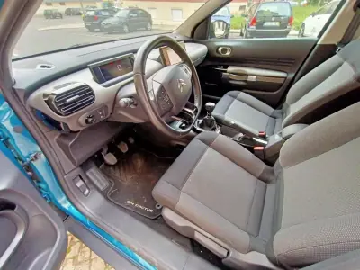 Citroën C4 Cactus 2018 - 13200 EUR, 123234 km - 123234km - foto 13 de 21