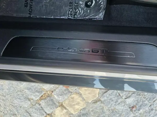 Audi e-tron GT 2021 - 52499 EUR, 100000 km - AUTO.MOTO.pt - 100000km - foto 16 de 46