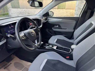 Opel Mokka-e 2022 - 18990 EUR, 88000 km - AUTO.MOTO.pt - 88000km - foto 14 de 40