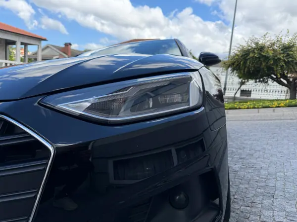 Audi A4 Avant 2020 - 20250 EUR, 160000 km - AUTO.MOTO.pt - 160000km - foto 6 de 16
