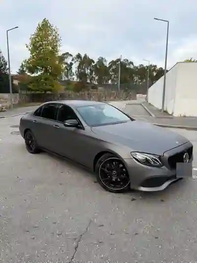 Mercedes-Benz E 200 2018 — foto 2 de 15