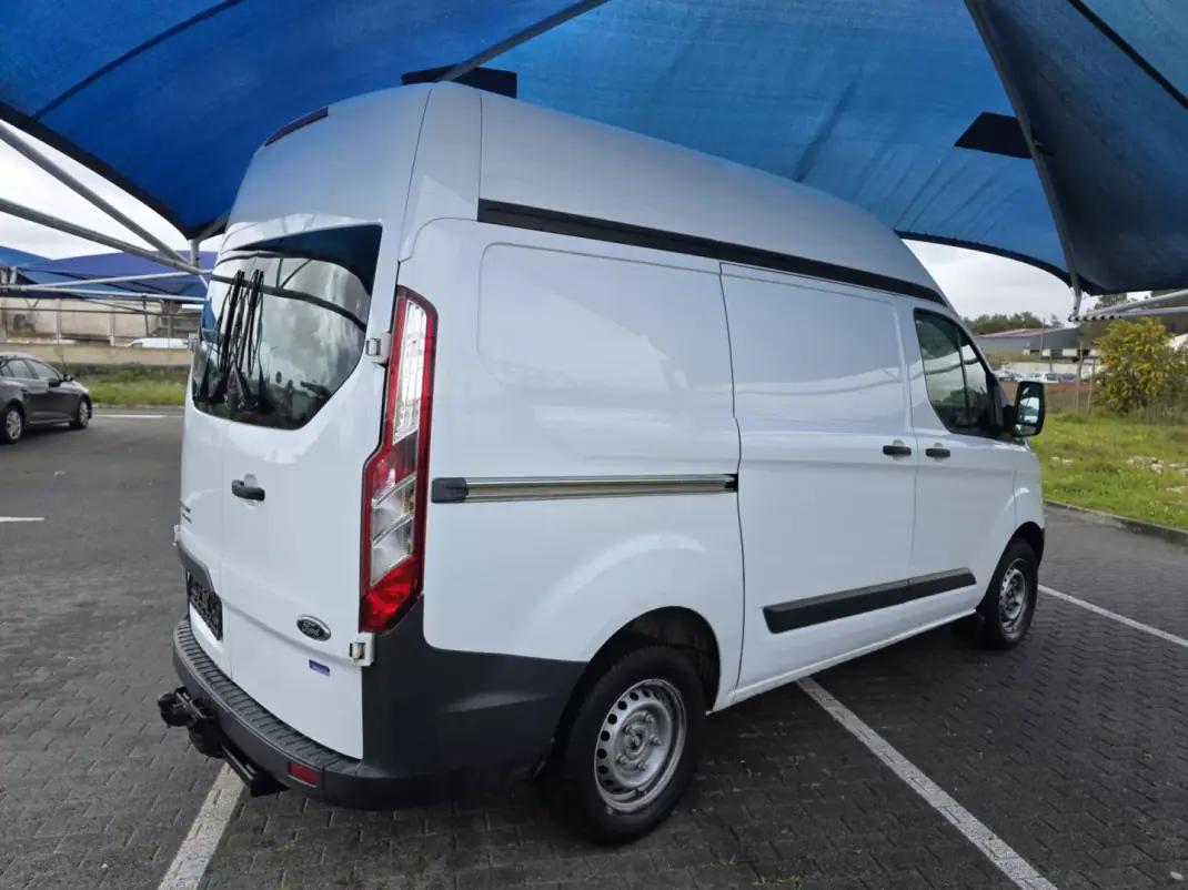 Ford Transit Custom 2015 - 13990 EUR, 148160 km - AUTO.MOTO.pt - 148160km - foto 6 de 19