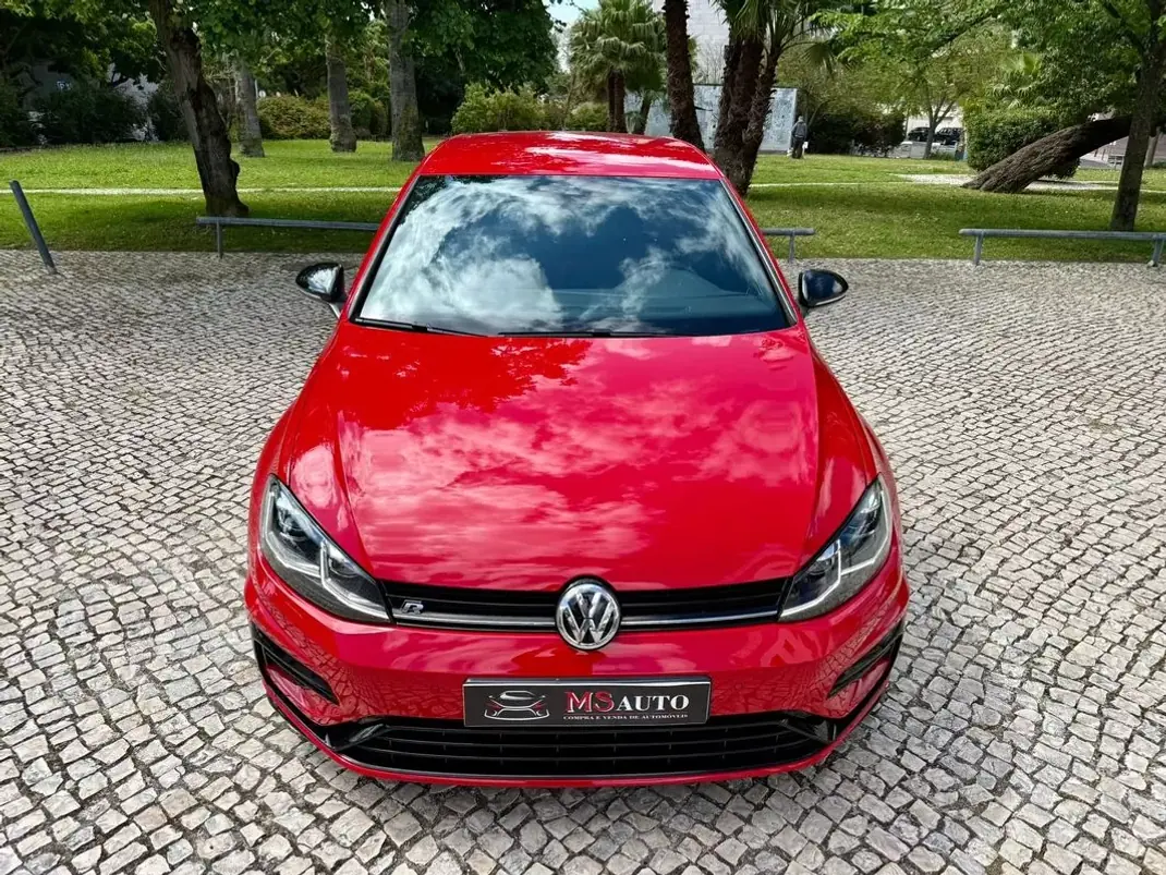 Volkswagen Golf 2019 - 32990 EUR, 72300 km - AUTO.MOTO.pt - 72300km - foto 7 de 40