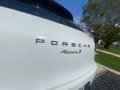 Porsche Macan 2017 - 60900 EUR, 83500 km - AUTO.MOTO.pt - 83500km - foto 14 de 20