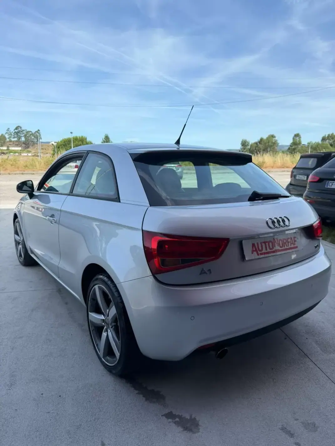 Audi A1 2012 - 10000 EUR, 252568 km - 252568km - foto 4 de 17