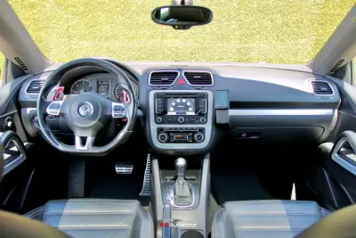 Volkswagen Scirocco 2010 - 12990 EUR, 255000 km - AUTO.MOTO.pt - 255000km - foto 20 de 36