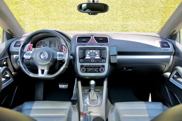 Volkswagen Scirocco 2010 - 12990 EUR, 255000 km - AUTO.MOTO.pt - 255000km - foto 20 de 36