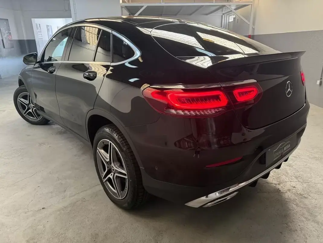 Mercedes-Benz GLC 300 2022 - 49250 EUR, 129000 km - AUTO.MOTO.pt - 129000km - foto 4 de 11