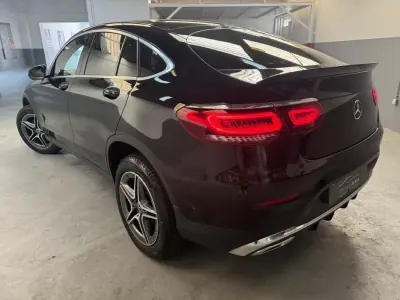 Mercedes-Benz GLC 300 2022 - 49250 EUR, 129000 km - AUTO.MOTO.pt - 129000km - foto 4 de 11