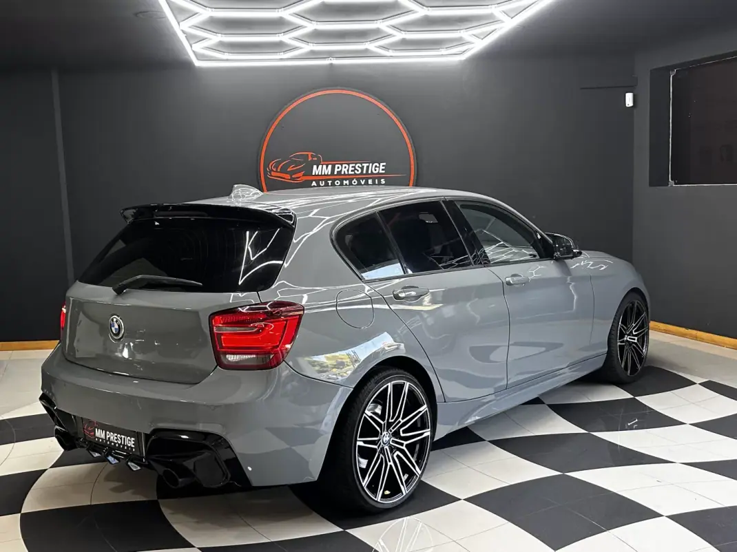 BMW 118 2012 - 13990 EUR, 263000 km - 263000km - foto 12 de 27