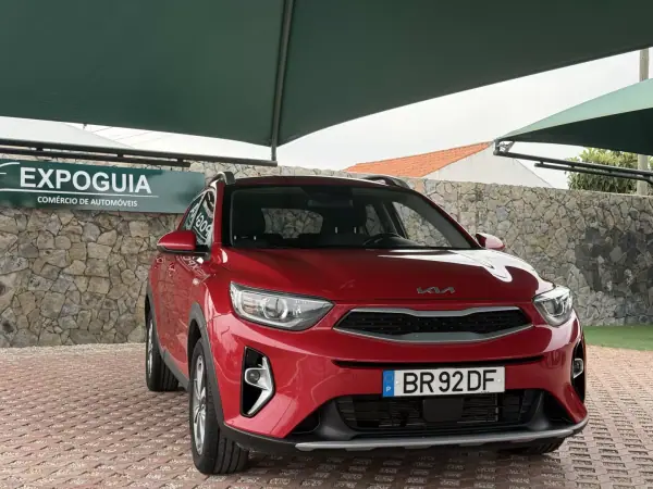 Kia Stonic 2025 - 17900 EUR, 26698 km - AUTO.MOTO.pt - 26698km - foto 6 de 17