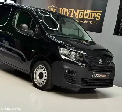 Peugeot PARTNER GIRAFON 2022 - 15999 EUR, 100086 km - AUTO.MOTO.pt - 100086km - foto 5 de 26