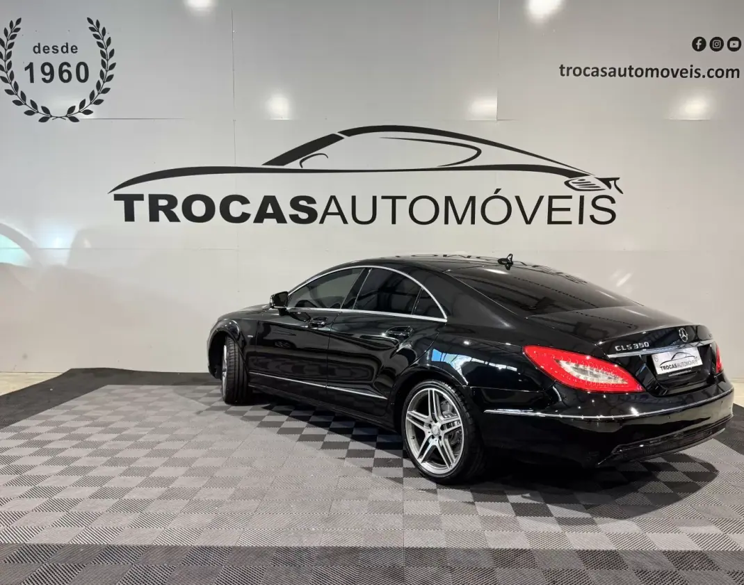 Mercedes-Benz CLS 350 2011 - 22900 EUR, 83484 km - 83484km - foto 8 de 36