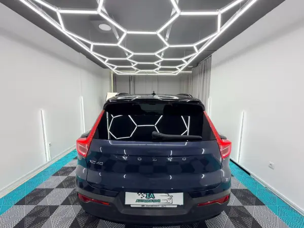 Volvo XC 40 2021 - 25000 EUR, 159000 km - AUTO.MOTO.pt - 159000km - foto 7 de 21