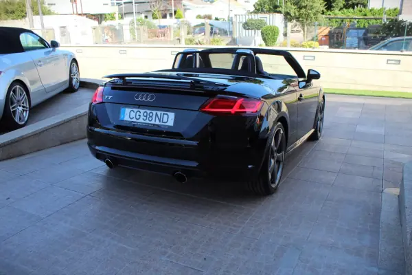 Audi TT Roadster 2015 - 23990 EUR, 151000 km - AUTO.MOTO.pt - 151000km - foto 8 de 36