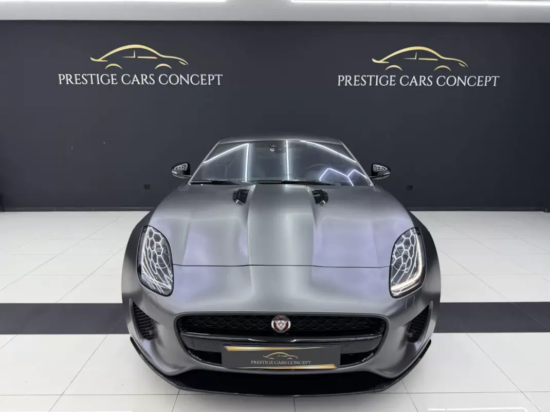 Jaguar F-Type 2018 - 48950 EUR, 57634 km - 57634km - foto 8 de 43