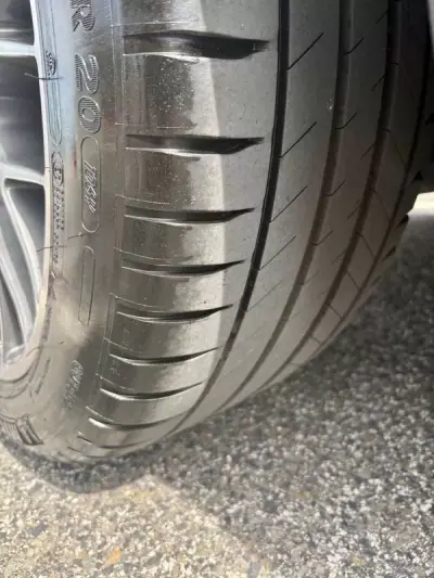 Porsche Macan 2018 - 44900 EUR, 109467 km - AUTO.MOTO.pt - 109467km - foto 7 de 27