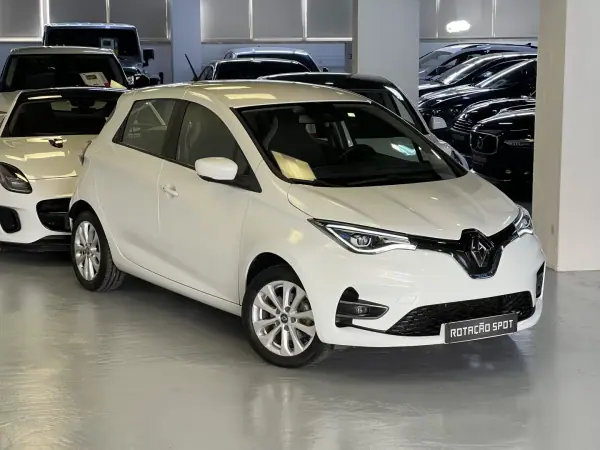 Renault Zoe 2020 - 13990 EUR, 145000 km - AUTO.MOTO.pt - 145000km - foto 11 de 52
