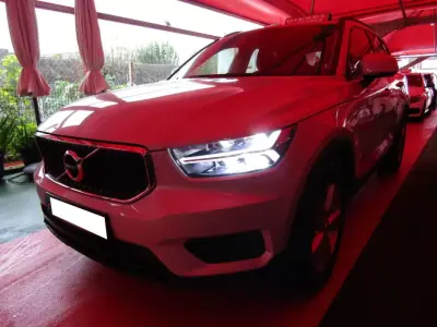 Volvo XC 40 2021 - 26199 EUR, 155000 km - 155000km - foto 19 de 28