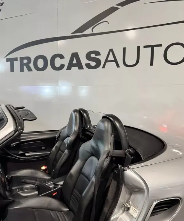 Porsche Boxster 2001 - 22500 EUR, 217000 km - AUTO.MOTO.pt - 217000km - foto 18 de 53