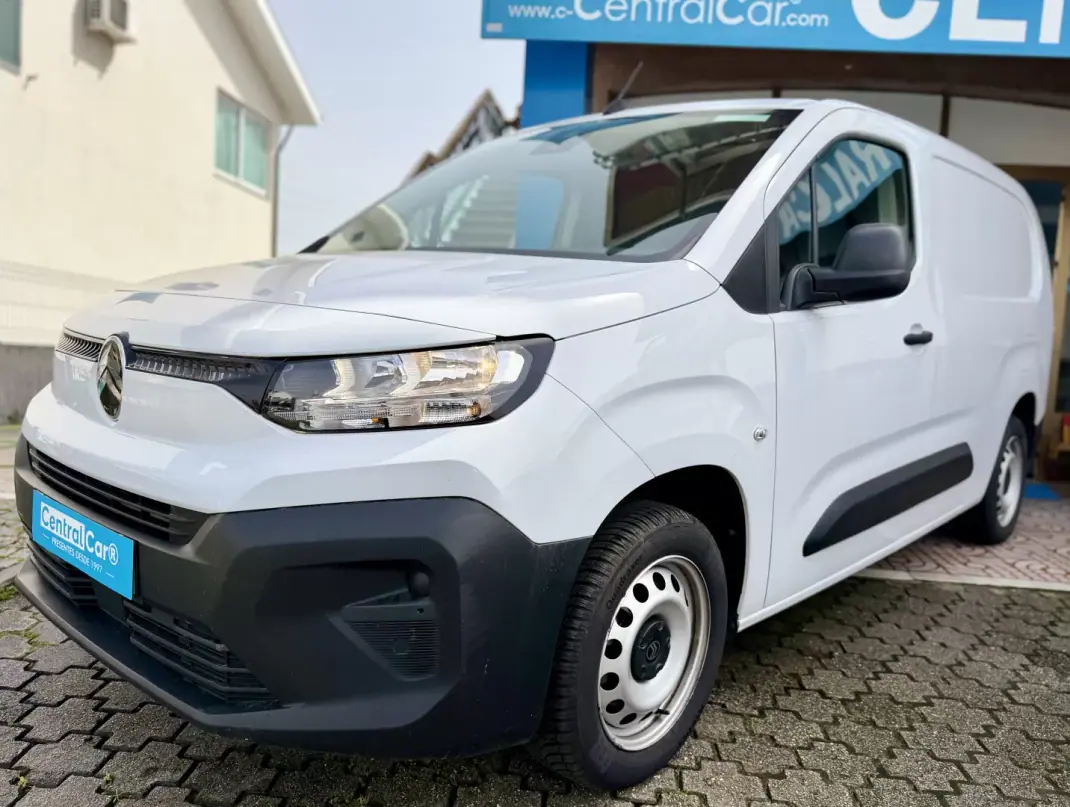 Citroën 2024 - 17950 EUR, 45000 km - AUTO.MOTO.pt - 45000km - foto 5 de 22