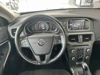 Volvo V40 2018 - 16890 EUR, 100139 km - 100139km - foto 18 de 21
