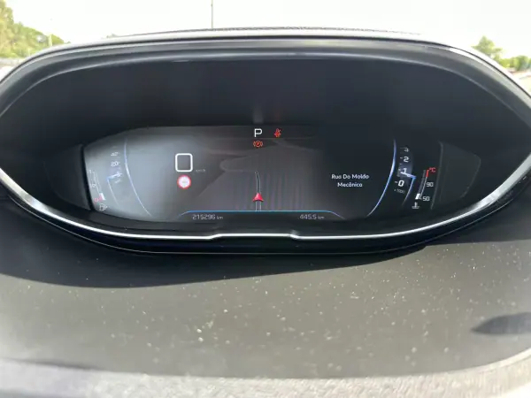 Peugeot 3008 2020 - 14900 EUR, 200000 km - AUTO.MOTO.pt - 200000km - foto 43 de 54