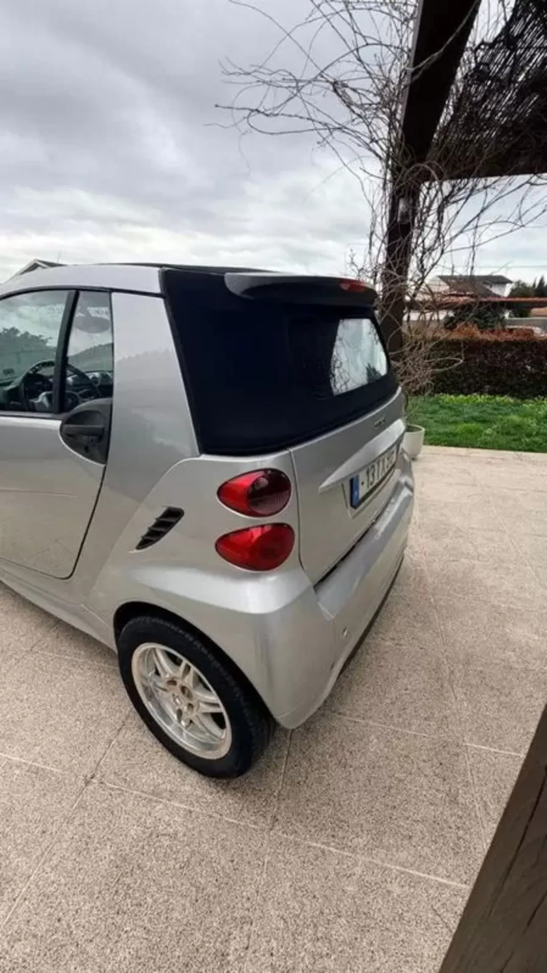 Smart Fortwo Cabrio 2013 - 7999 EUR, 113669 km - AUTO.MOTO.pt - 113669km - foto 4 de 25