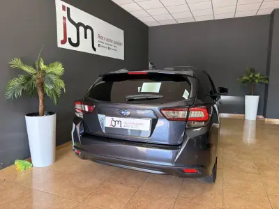 Subaru Impreza 2018 — photo 6 of 20