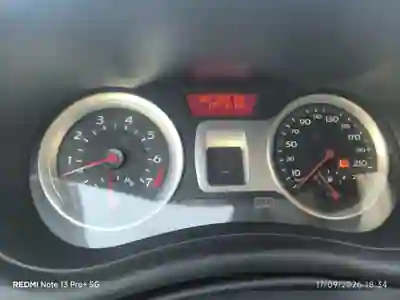 Renault Clio 2006 - 1350 EUR, 307167 km - foto 2 de 11