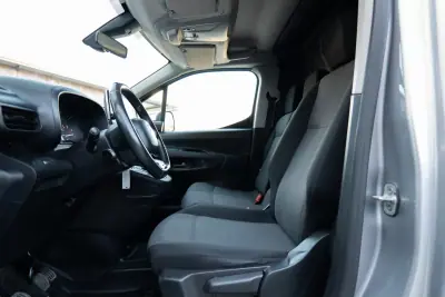 Citroën Berlingo 2022 - 14900 EUR, 115 km - AUTO.MOTO.pt - 115km - foto 8 de 22