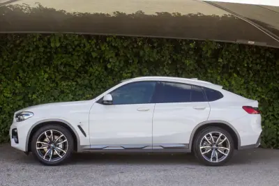 BMW X4 2018 - 39900 EUR, 114000 km - AUTO.MOTO.pt - 114000km - foto 7 de 18