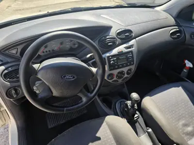 Ford Focus SW 2004 - 2750 EUR, 255000 km - 255000km - foto 8 de 12