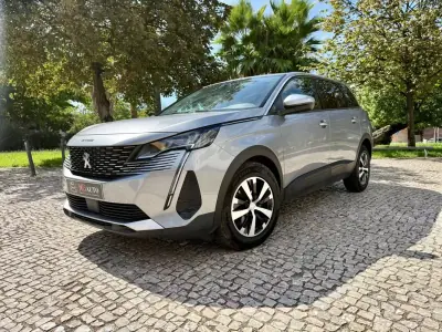 Peugeot 5008 2021 - 19790 EUR, 158750 km - 158750km - foto 1 de 40