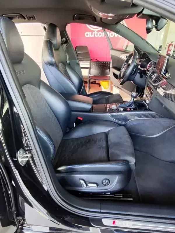 Audi RS6 Avant 2017 - 76500 EUR, 157500 km - AUTO.MOTO.pt - 157500km - foto 18 de 48