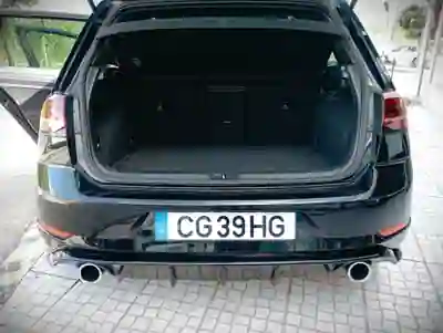 Volkswagen Golf 2017 - 25999 EUR, 178297 km - AUTO.MOTO.pt - 178297km - foto 10 de 11