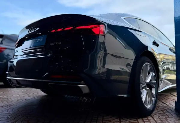 Audi A5 Sportback 2020 - 28950 EUR, 127000 km - AUTO.MOTO.pt - 127000km - foto 11 de 32