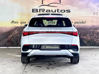 BYD Atto 3 2023 - 26900 EUR, 68525 km - AUTO.MOTO.pt - 68525km - foto 7 de 30