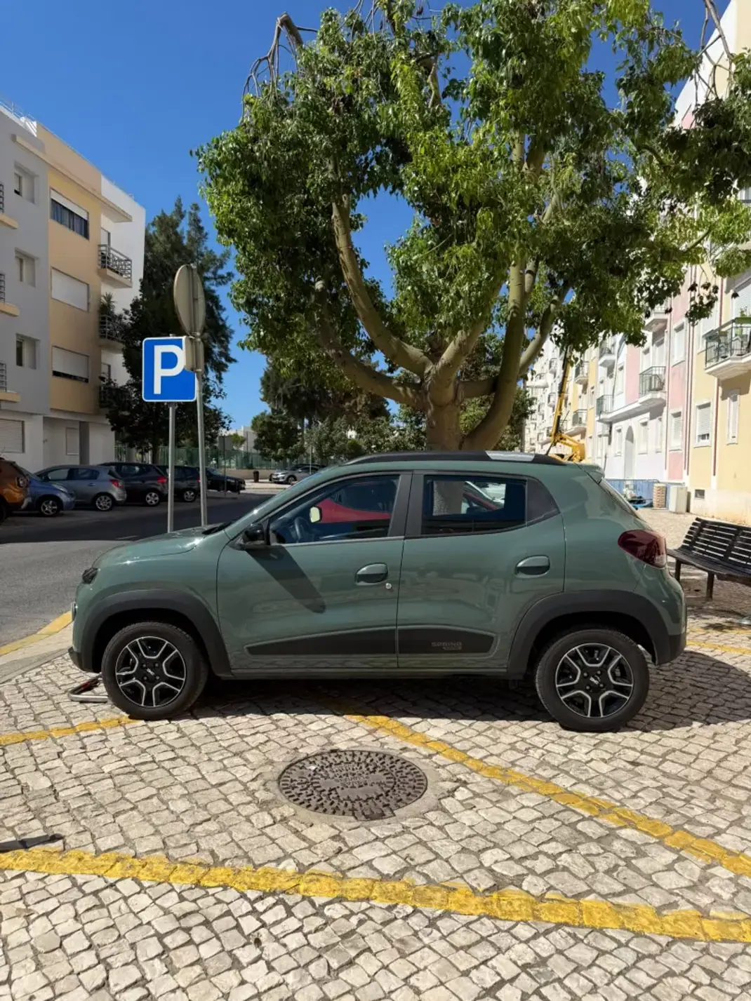 Dacia Spring 2022 - 13500 EUR, 39000 km - 39000km - foto 8 de 12