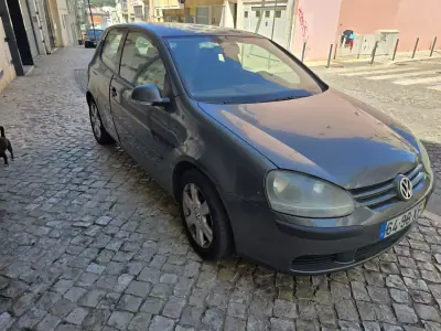 Volkswagen Golf 2004 - 3999 EUR, 160000 km - AUTO.MOTO.pt - 160000km - foto 3 de 17