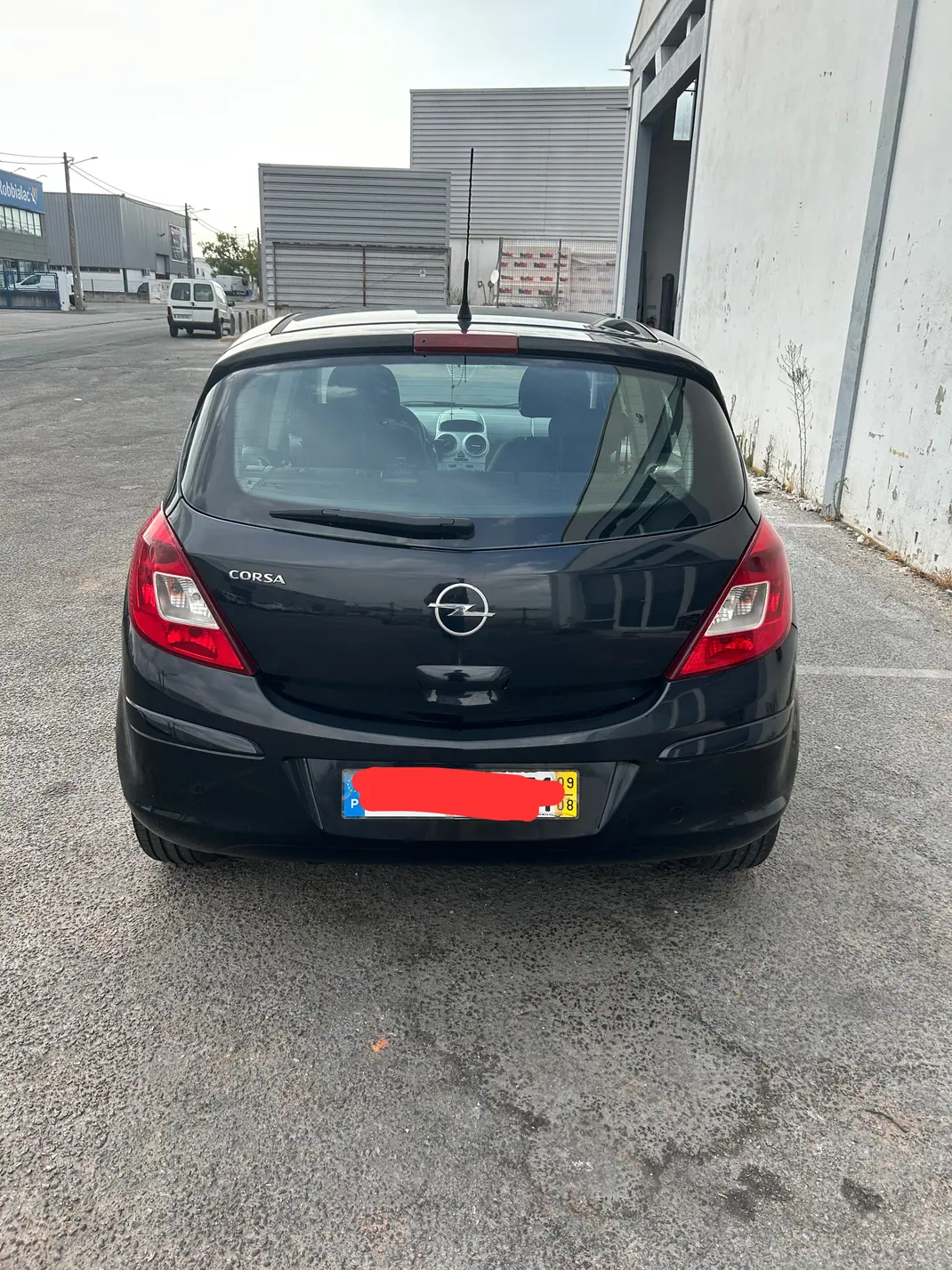 Opel Corsa 2009 - 3750 EUR, 154000 km - 154000km - foto 12 de 12