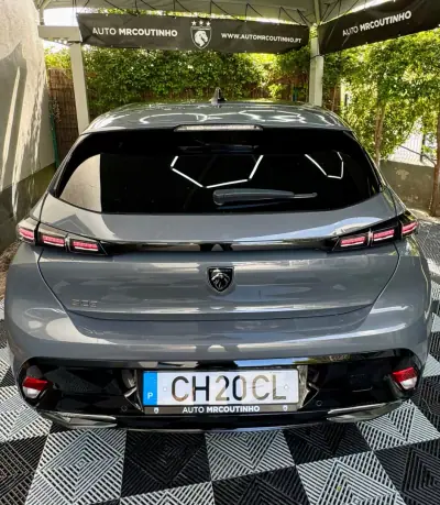Peugeot 308 2025 - 24500 EUR, 7700 km - AUTO.MOTO.pt - 7700km - foto 3 de 16